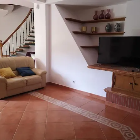Moradia V5 Na Apartment Altura